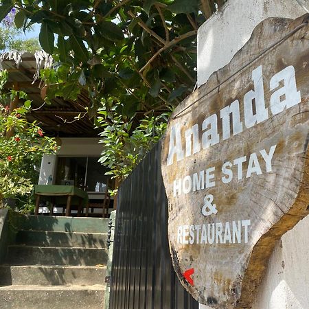 Ananda Home Stay And Restaurant Tangalle Exterior foto